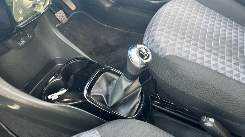 Peugeot 108 1.0 72 Allure 5dr Petrol Hatchback